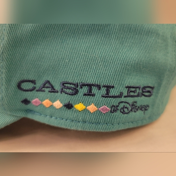 NEW D23 Castles of Disney baseball hat - Picture 6 of 6